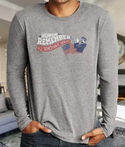 Fashion Nayked Apparel Men'S Ridiculously Soft Lightweight Long Sleeve Graphic Crew Shirt | Honor And Remember