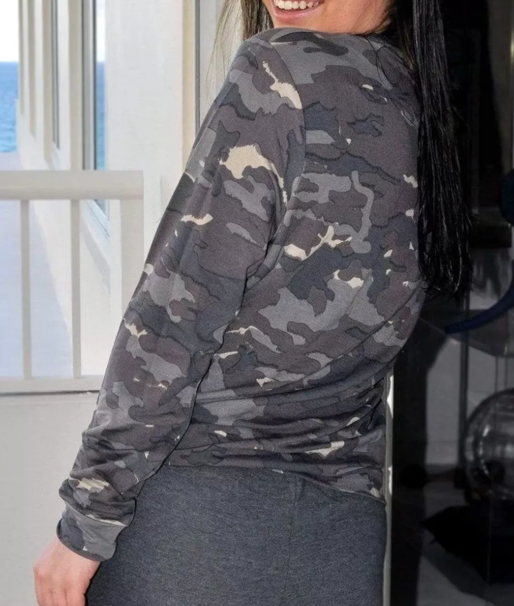 New Nayked Apparel Women'S Earth Print Pullover/Discontinued Camo