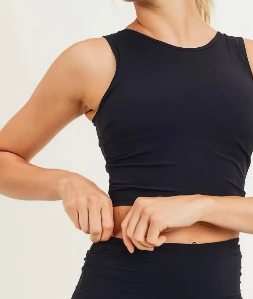 Hot Nayked Apparel Women'S Ruched Sides Active Cropped Top/Discontinued